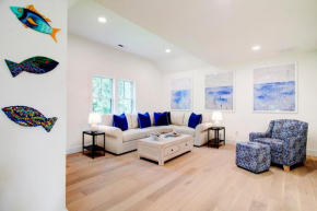 Sprawling Home 1 Mi to Downtown